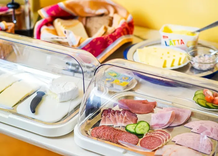 施拉弗古特酒店 招待所 2*